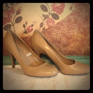 Nude Mossimo shoes